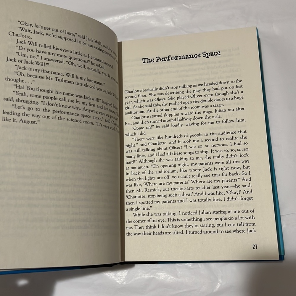 Pre Owned Wonder - Book - R.J. Palacio - Knopf - Picture 3 of 5
